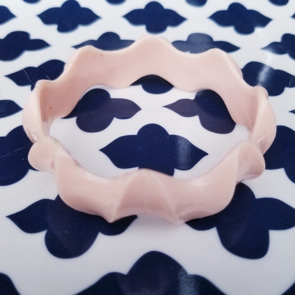 Vintage, Acrylic Bracelet - Picture 1 of 8